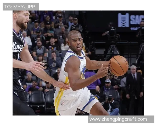 光头形象的足球明星们如何在赛场上展现魅力与实力的完美结合